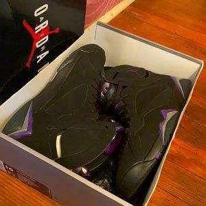 JORDAN 7 RETRO
